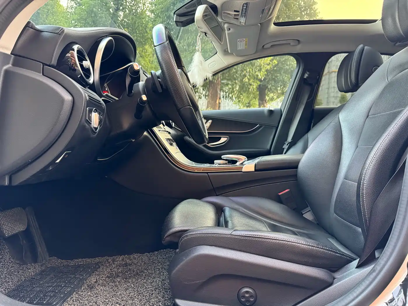 Фото 5 - Mercedes-Benz C-Class