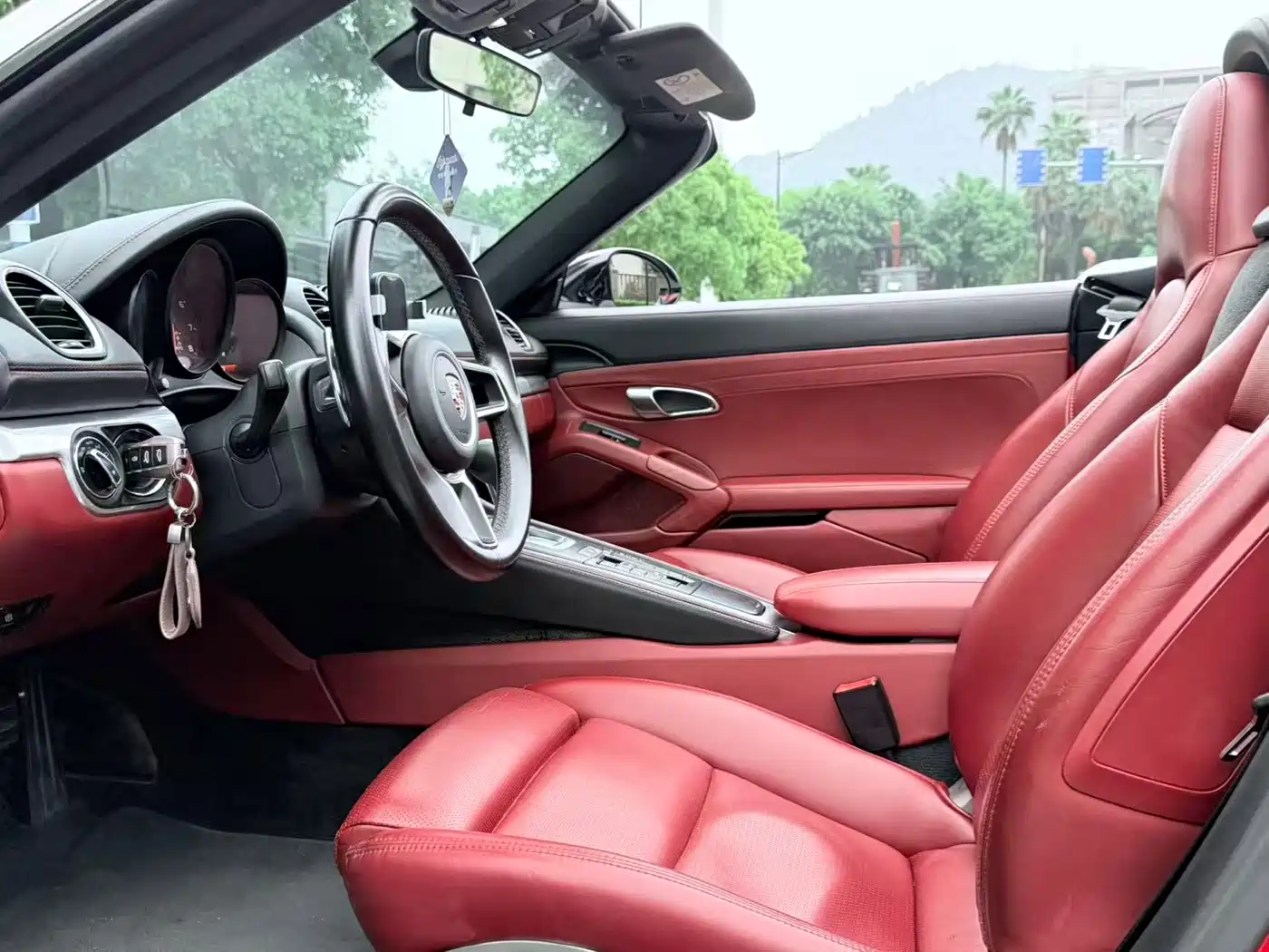 Porsche 718 2018 Boxster 2.0T фото 10