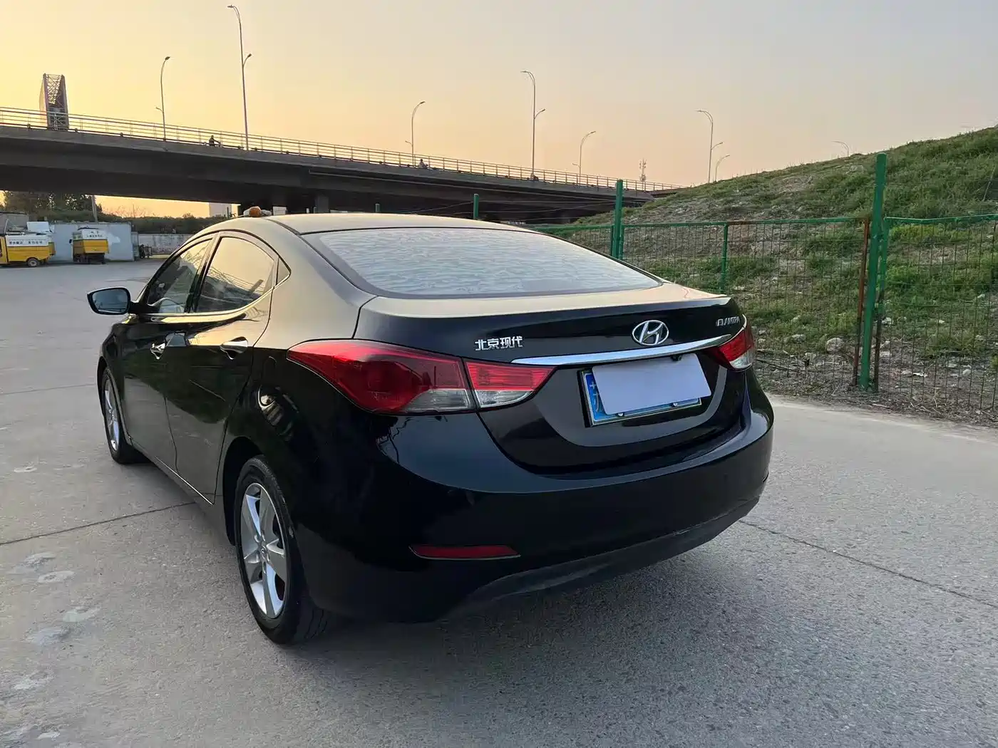 Hyundai Langdong 2013 1.6L Automatic Premium фото 6