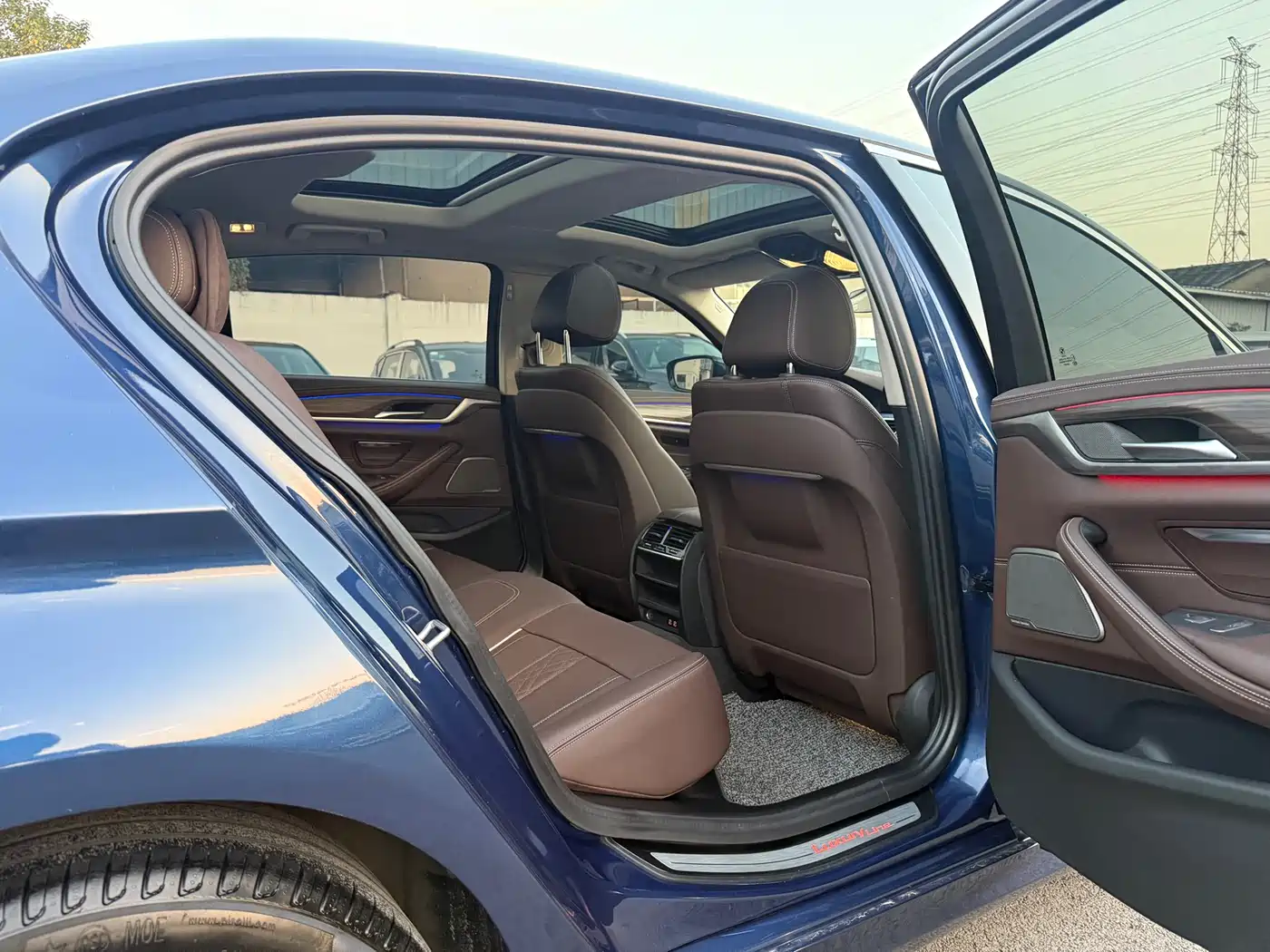 BMW 5 Series 2022 530Li Leading Luxury Package фото 19