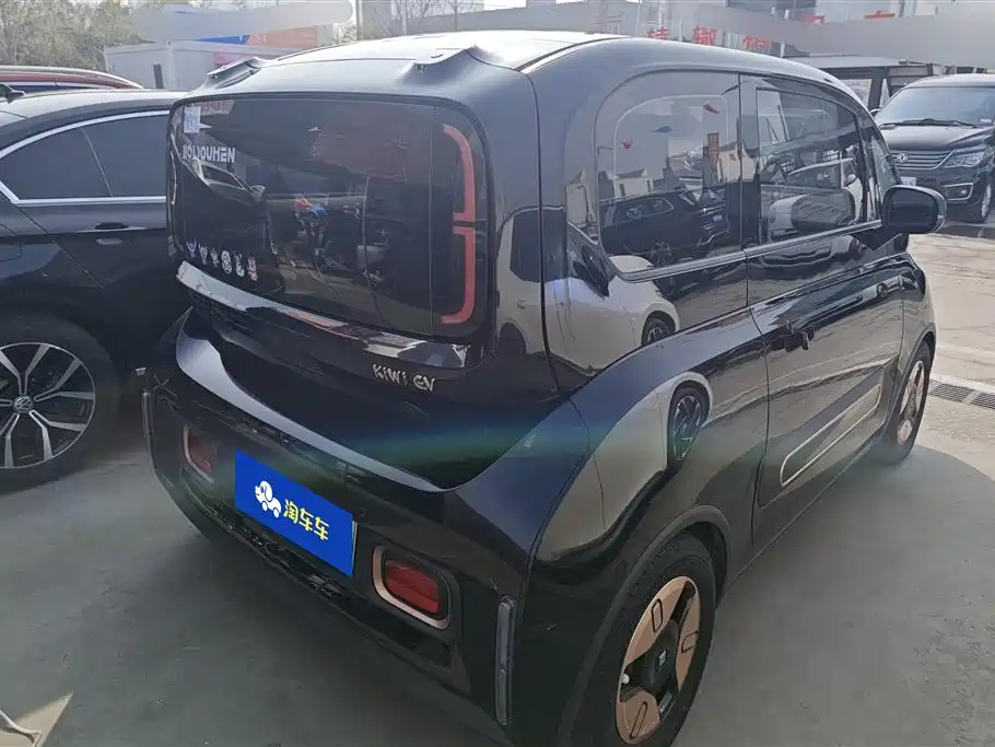 BAOJUN KIWI EV