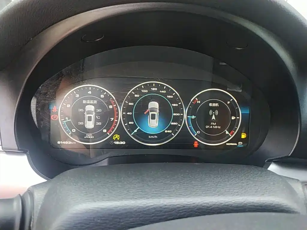 Фото 12 - Haval H7