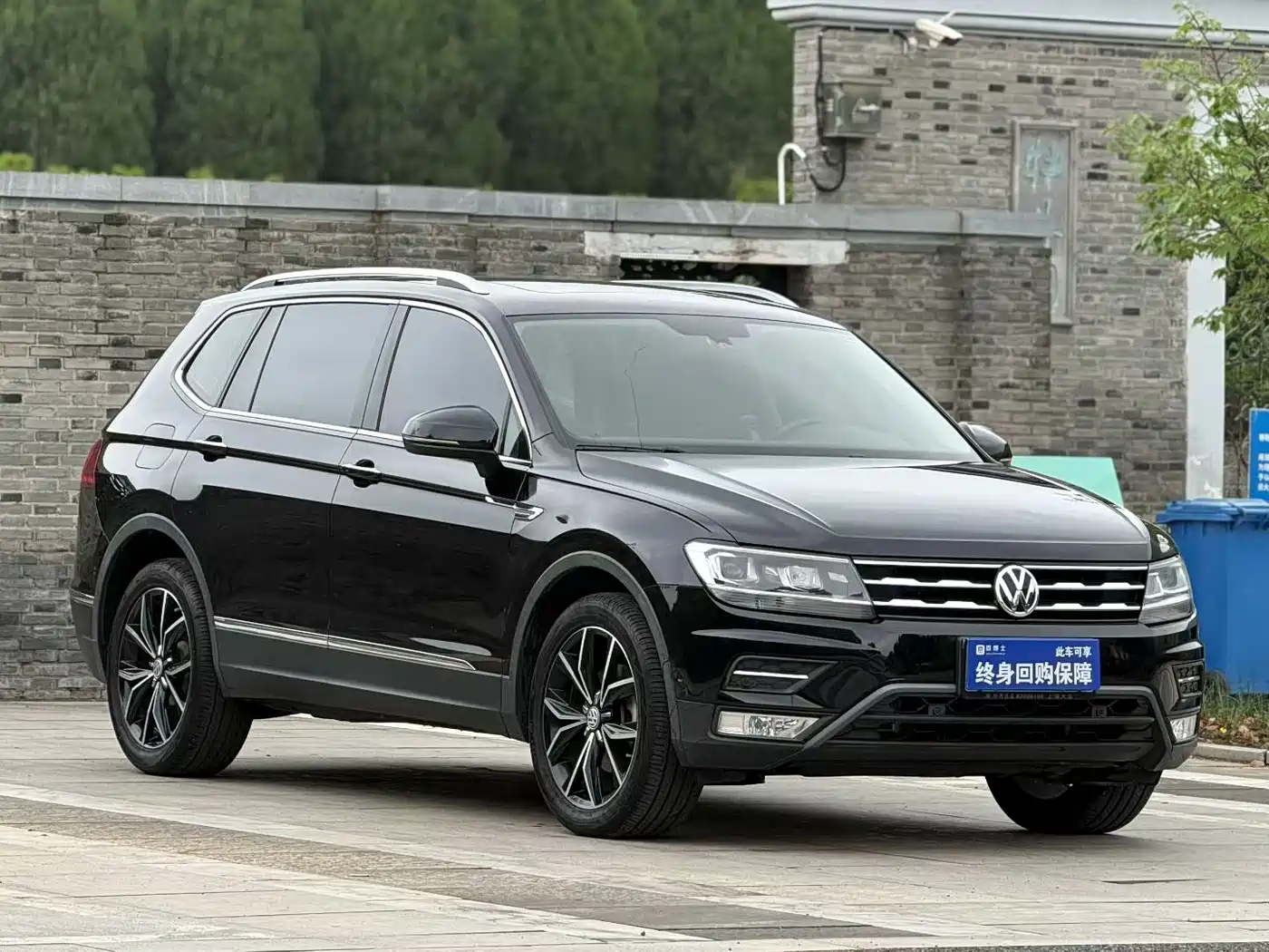 Volkswagen Tiguan L 2019 330TSI Automatic 2WD Smart Luxury Edition China VI фото 2