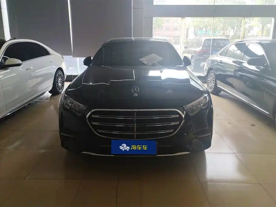 Mercedes-Benz E-Class 2024 Model E 300 L Luxury фото 2