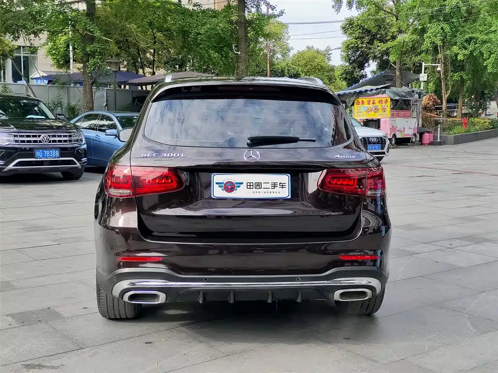Mercedes-Benz GLC 2022 GLC 300 L 4MATIC Dynamic Collector's Edition фото 5