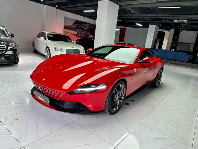 Ferrari Roma 3.9T V8