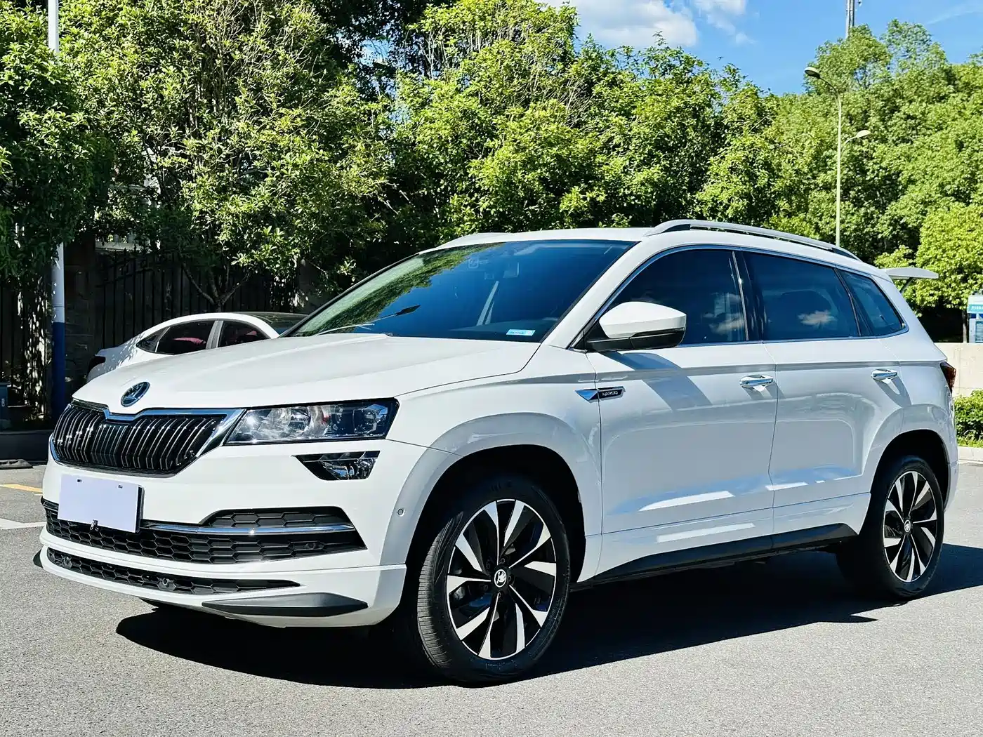 Škoda Karoq 2023 — пригон из Китая