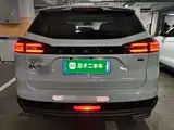 Фото 6 - Geely Atlas