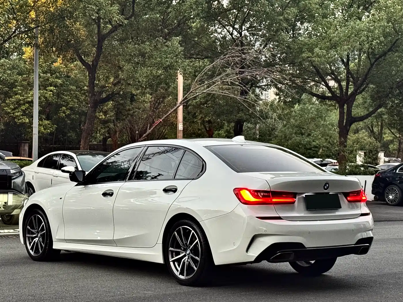 BMW 3 Series 2020 325Li M Sport Package фото 13