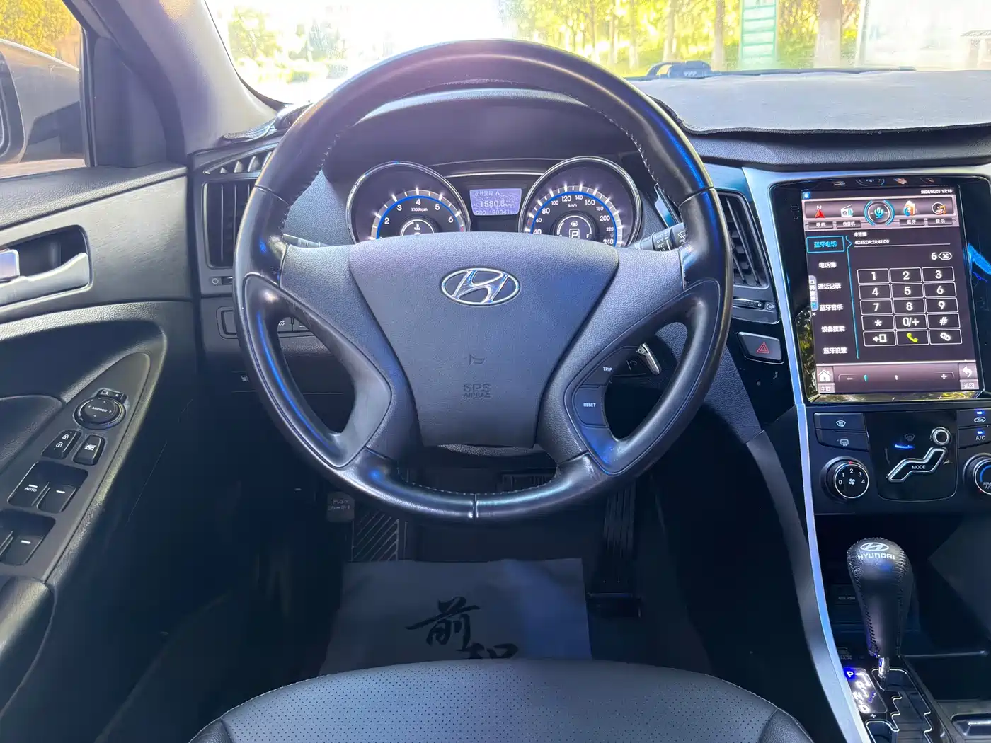 Hyundai Sonata 2013 2013 Model 2.0L Automatic Leading Edition