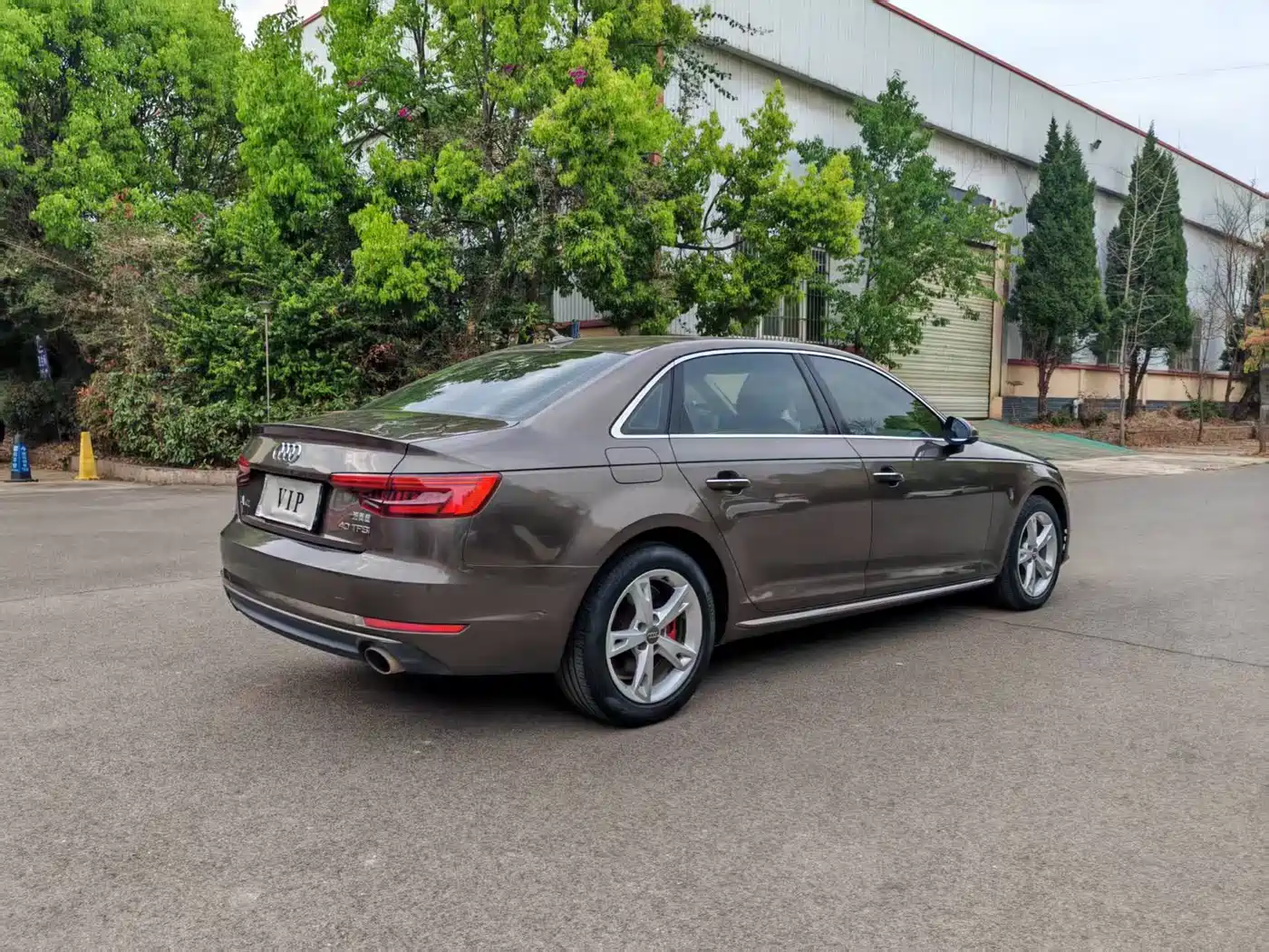 Audi A4L 2017 Plus 40 TFSI Fashion фото 7