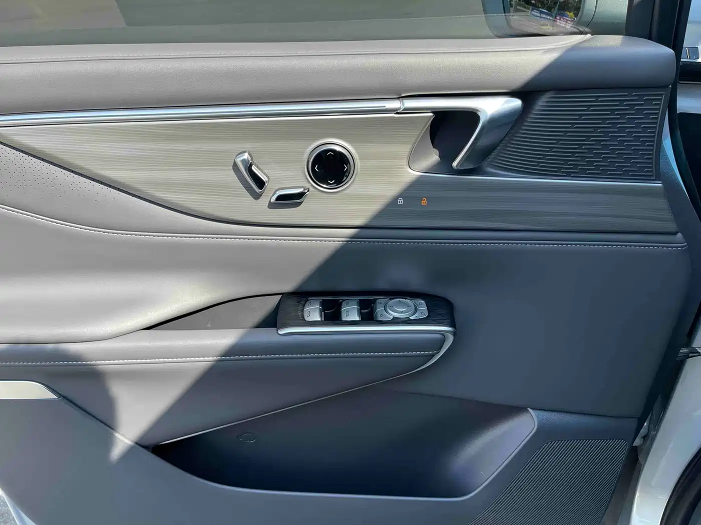 Buick GL8 2025 Landglory Smart Comfort Edition фото 6