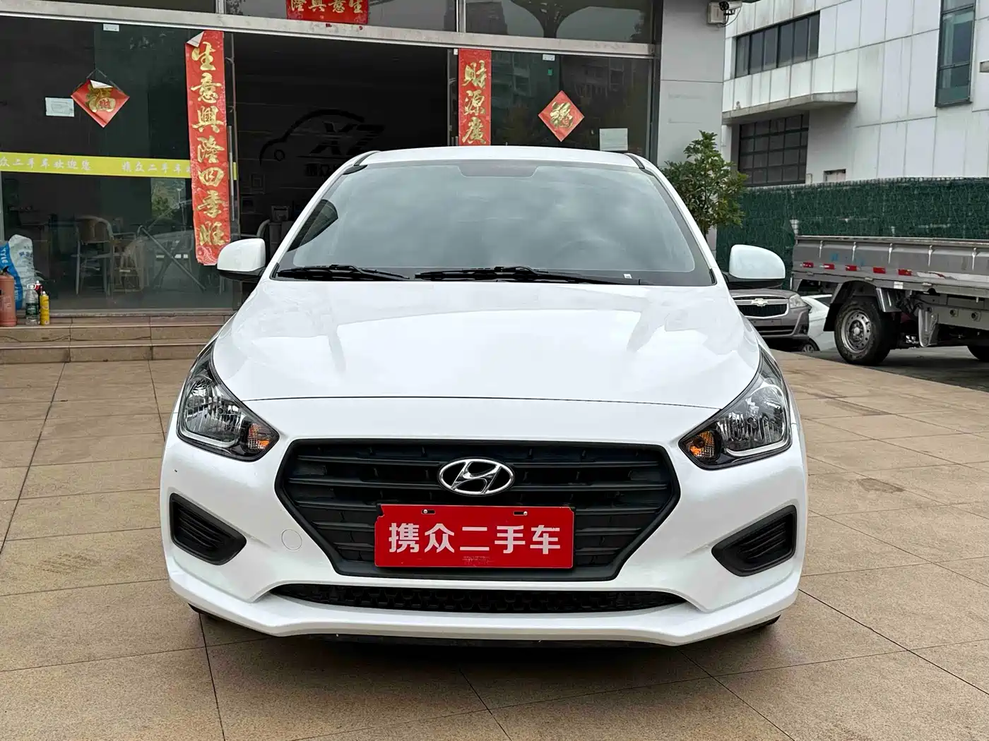 Hyundai Verna 2020 1.4L Manual GL Renewal Edition фото 3