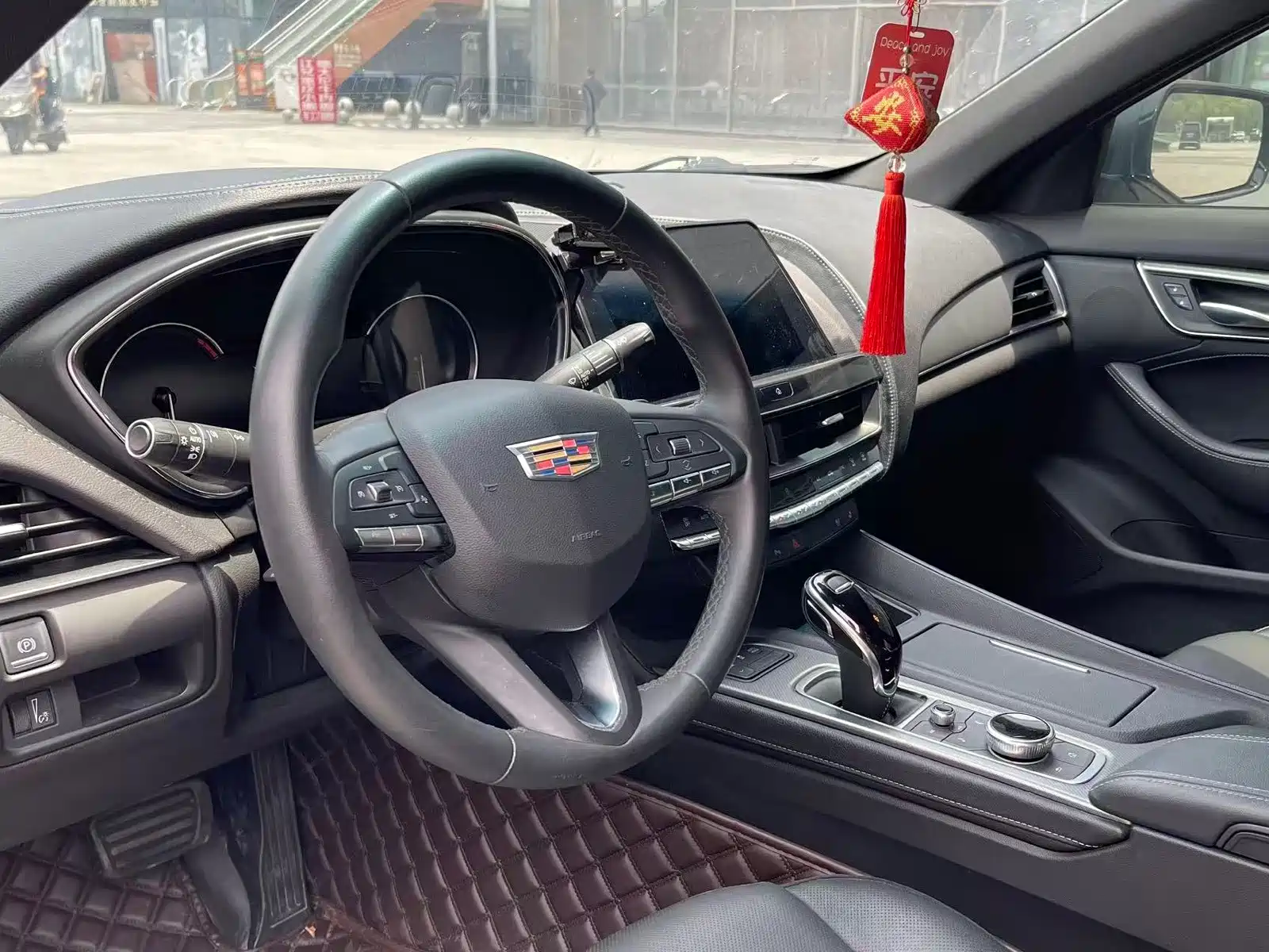 Фото 4 - Cadillac CT5
