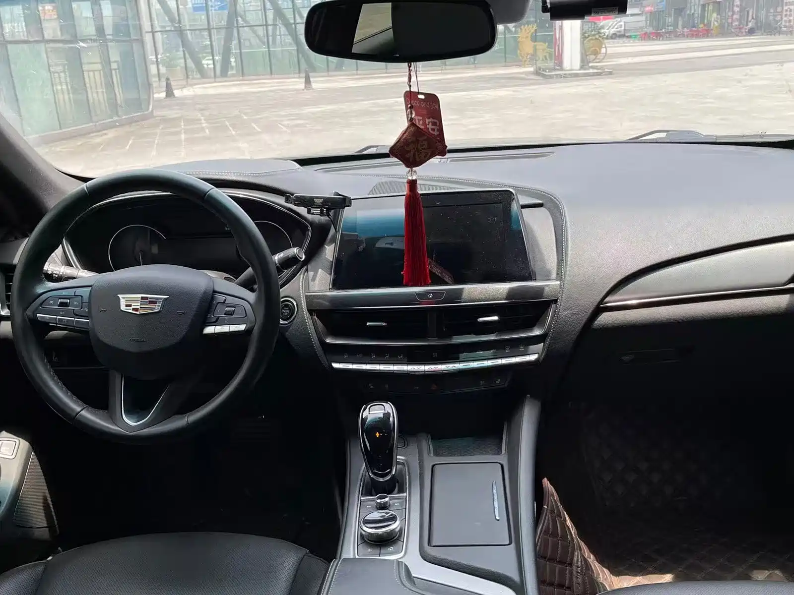 Фото 7 - Cadillac CT5