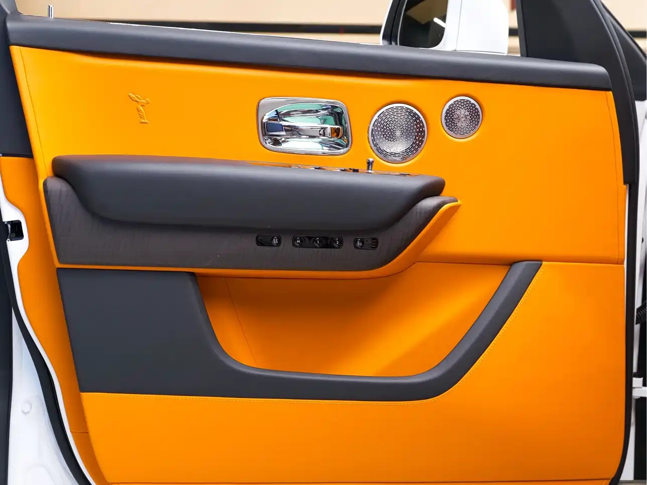 Rolls-Royce Cullinan 2025 2024 4-Seater