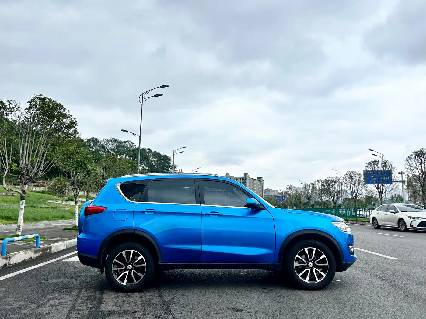 Cowin Kaiyi X3 2017 2016 1.6L Manual Smart Connect III