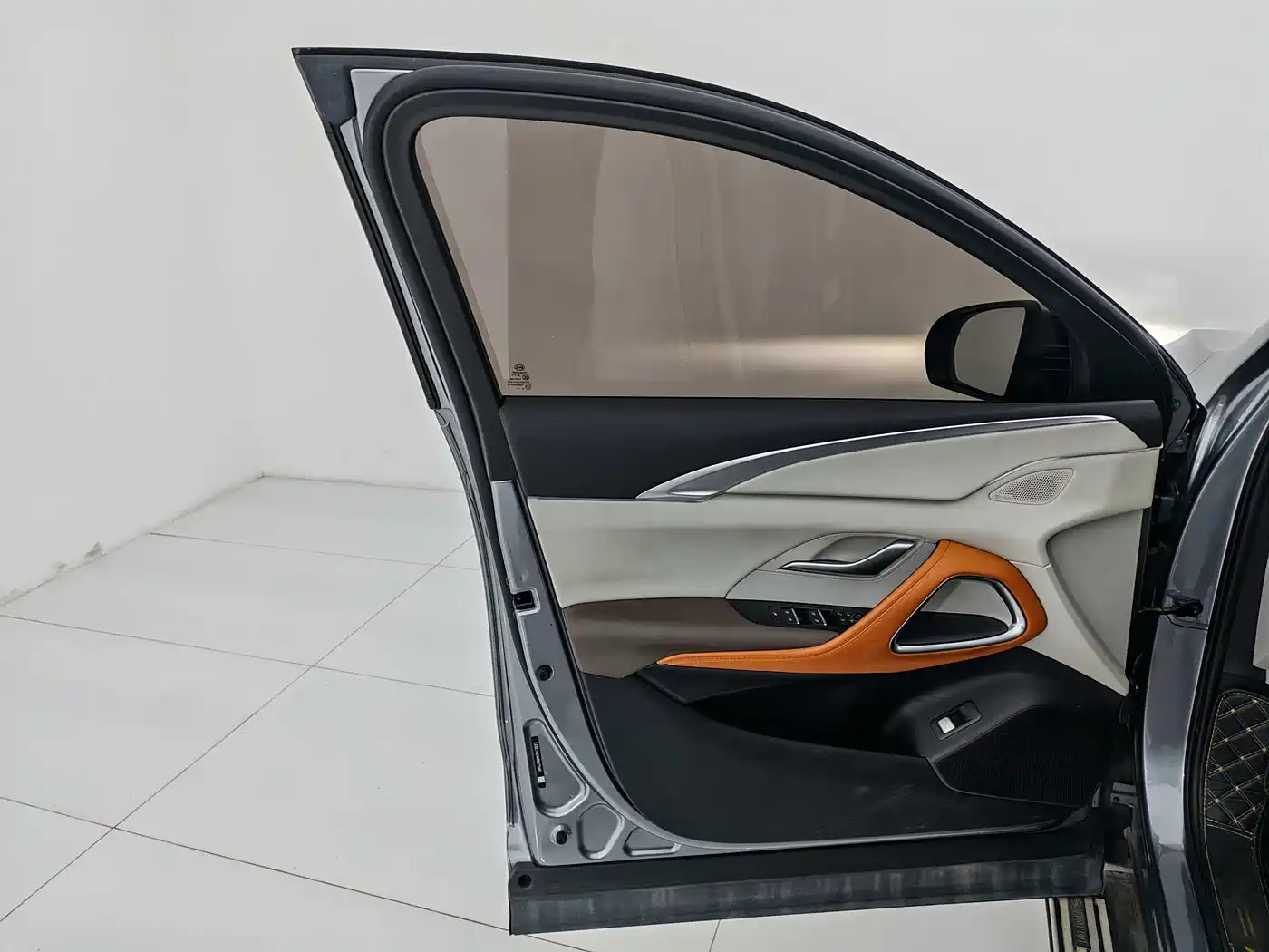BYD Song Pro New Energy 2022 DM-i 51km Luxury фото 7