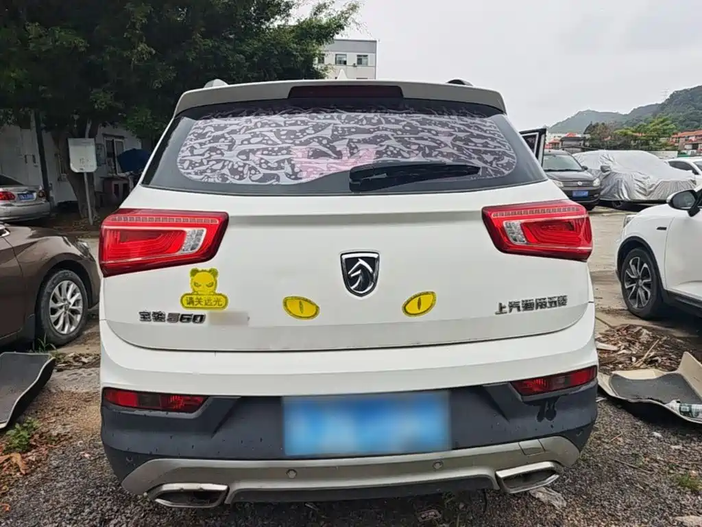 Baojun 560 2017 2017 1.5T DCT Flagship 7-seater