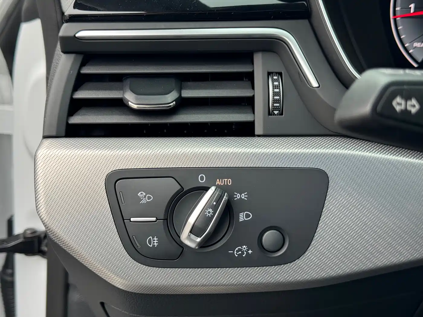 Audi A5 (Import) 2024 Sportback 40 TFSI Fashion Dynamic фото 15