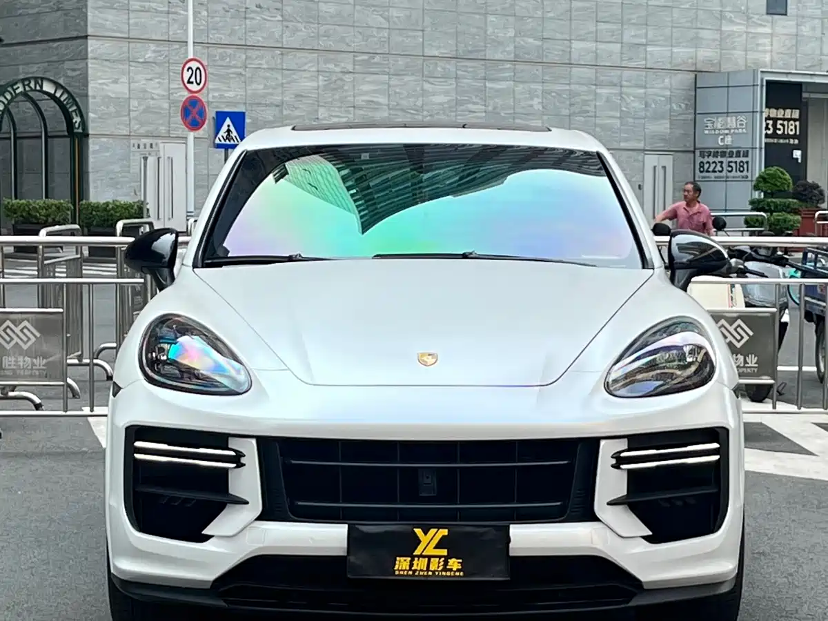 Porsche Cayenne 2011 Cayenne S 4.8L фото 2
