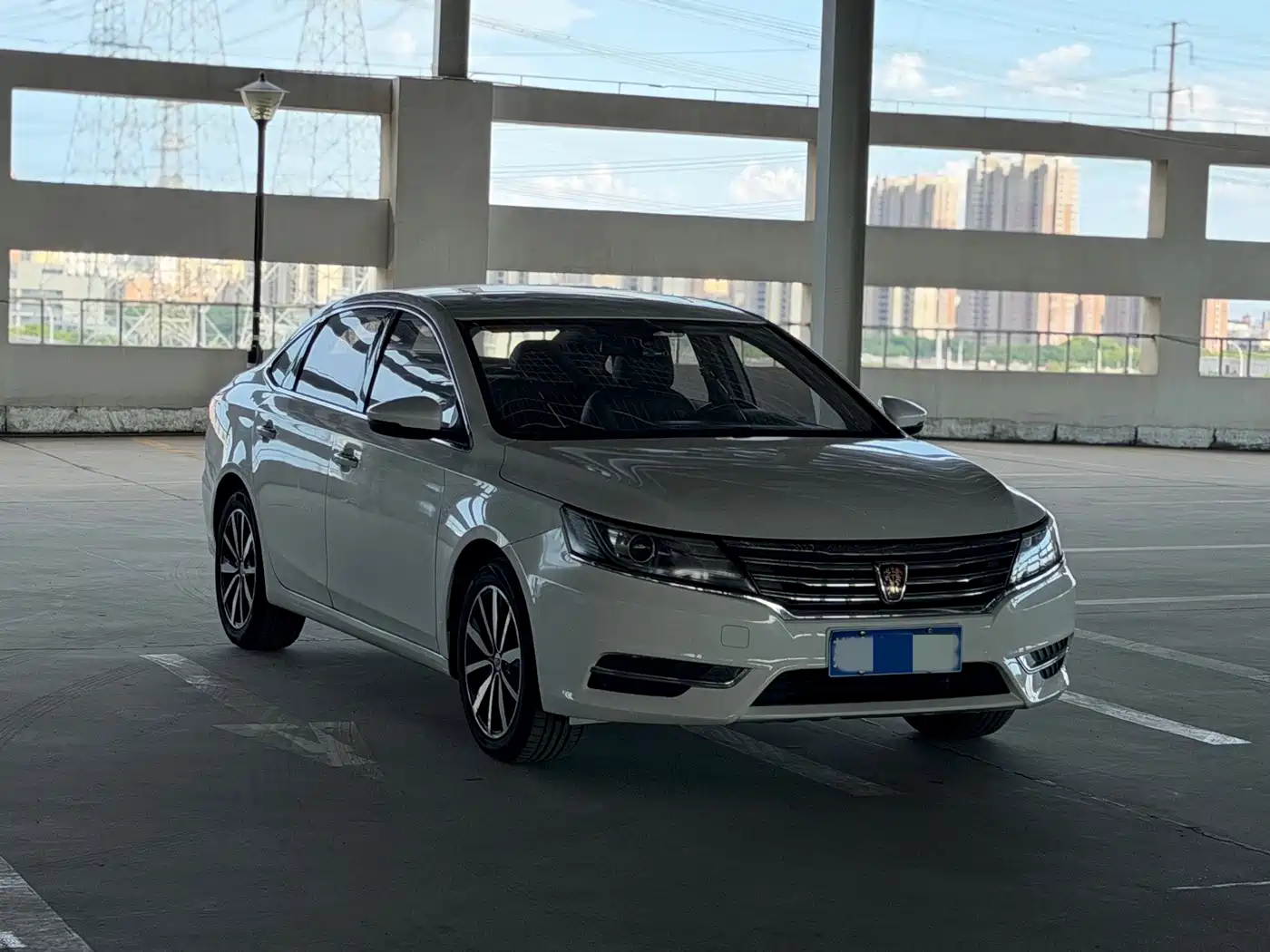 Roewe i6 2018 2017 20T Auto Flagship Edition