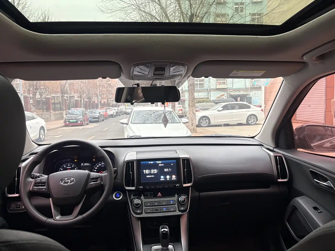 Hyundai Beijing Hyundai ix35 2019 2.0L Automatic 2WD Zhiyong·Smooth Enjoy China VI фото 9