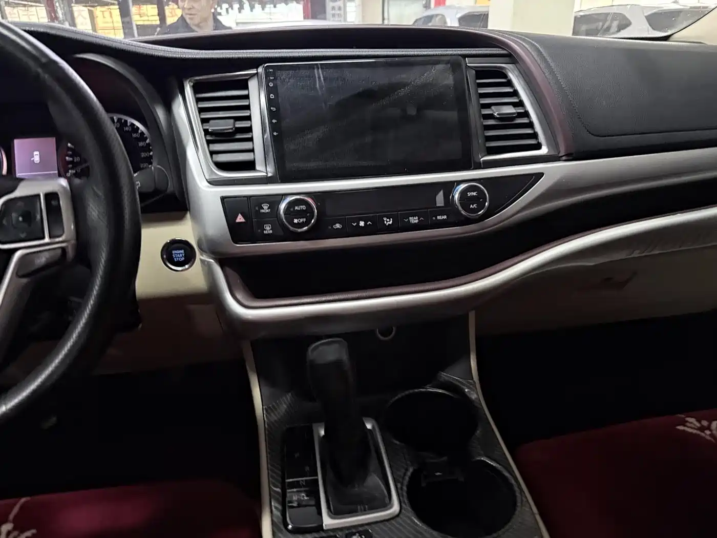 Toyota Highlander 2017 2.0T 4WD Premium 7-Seater фото 18
