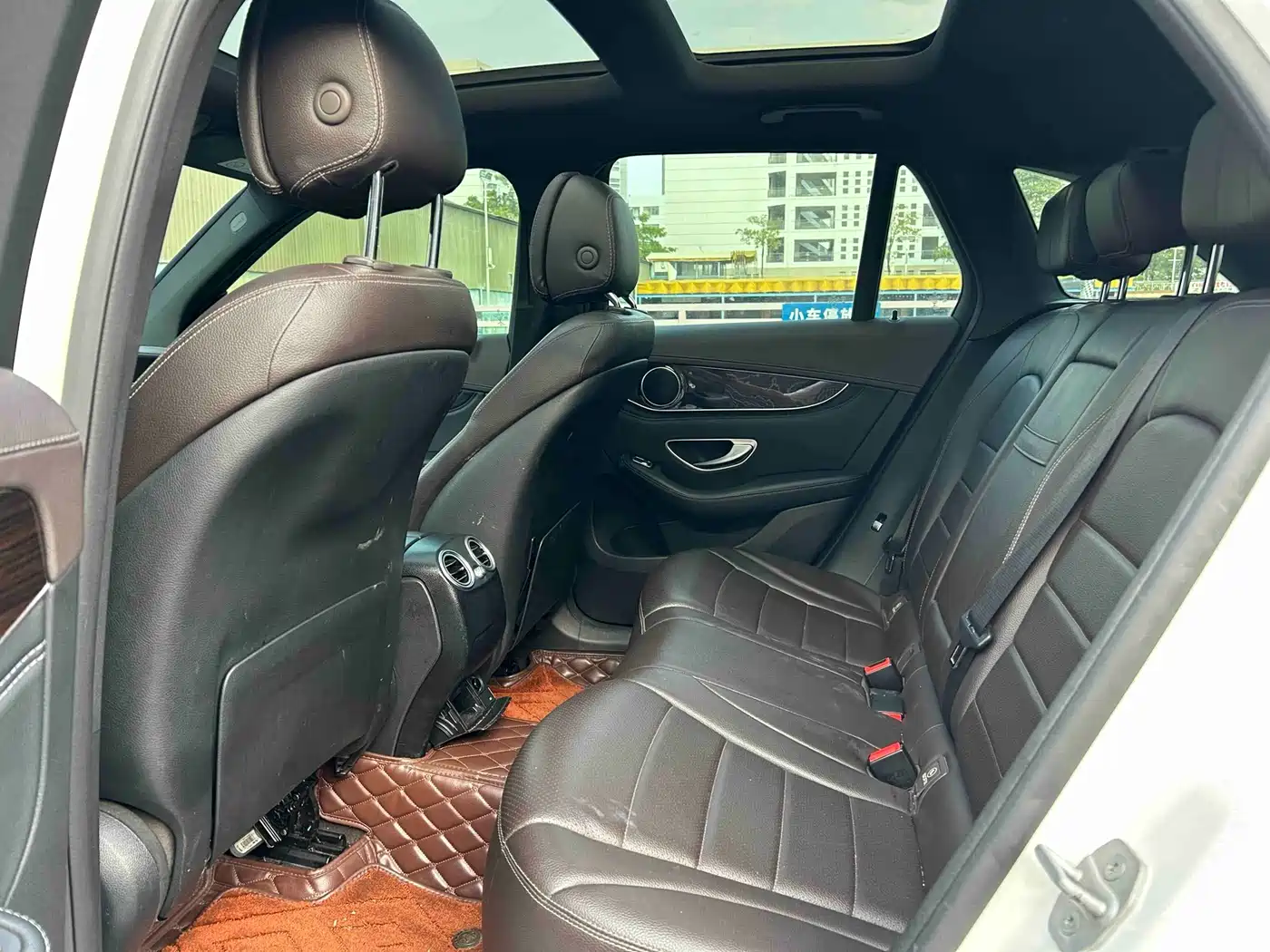Mercedes-Benz GLC 2016 GLC 260 4MATIC Luxury фото 12