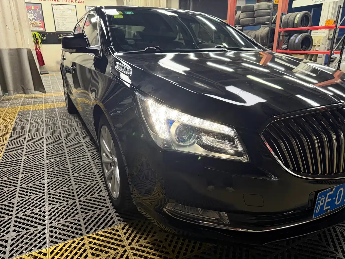 Buick LaCrosse 2013 2013 2.4L SIDI Luxury Comfort