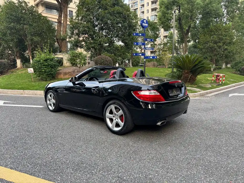 Mercedes-Benz SLK-Class 2013 2011 SLK 200 Fashion