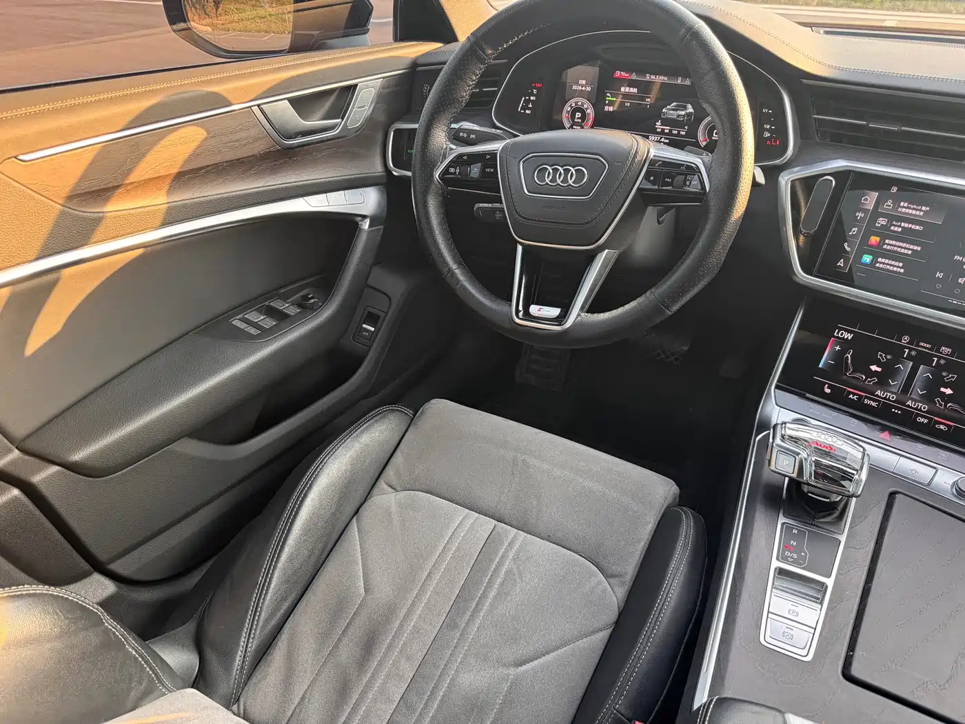 Audi A6L 2023 45 TFSI quattro Premium Dynamic фото 13