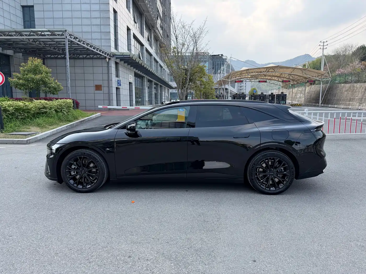 ZEEKR EXTREME KRYPTON 007GT