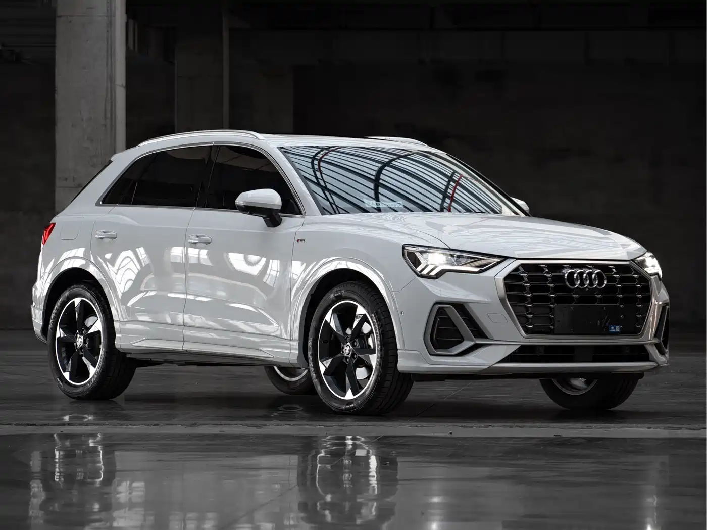 Audi Q3 2022 35 TFSI Fashion Dynamic фото 7