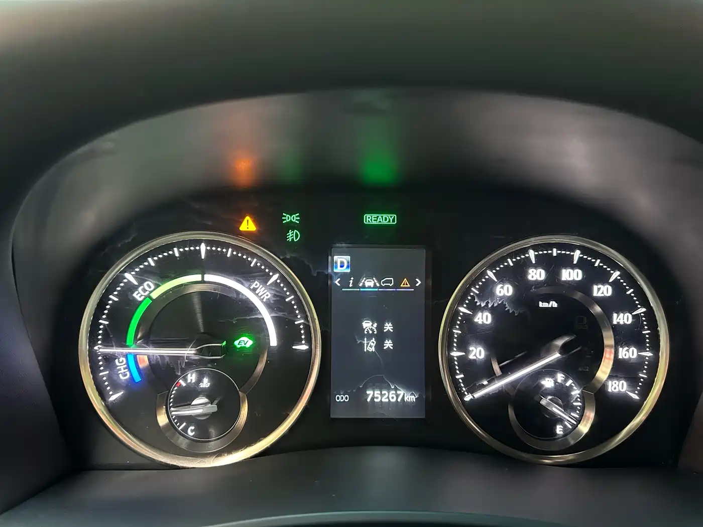 Lexus LM 2020 300h Seven-Seater Elegance Edition фото 7
