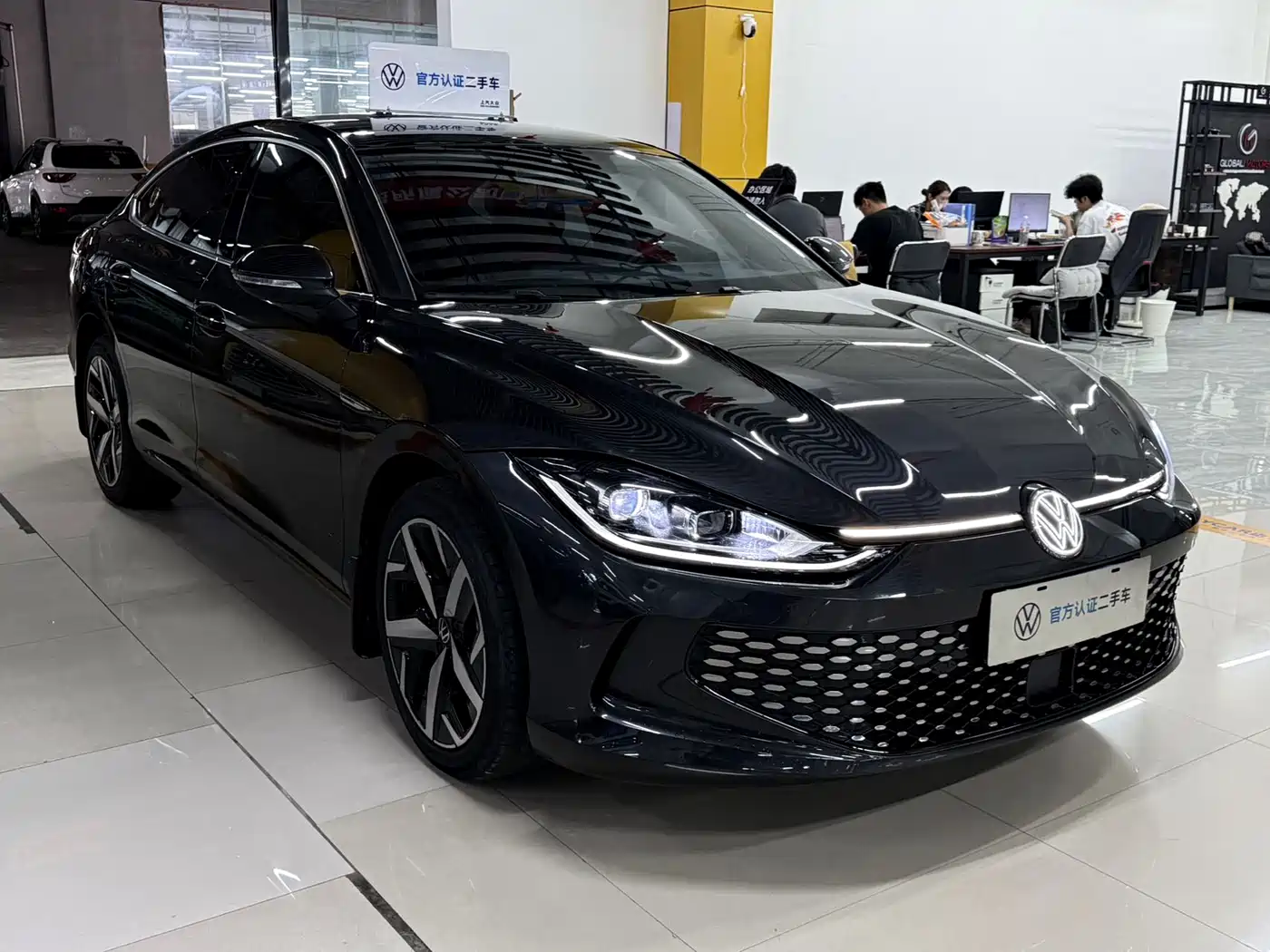Volkswagen Lamando 2023 Lamando L 280TSI DSG Cool Edition фото 3