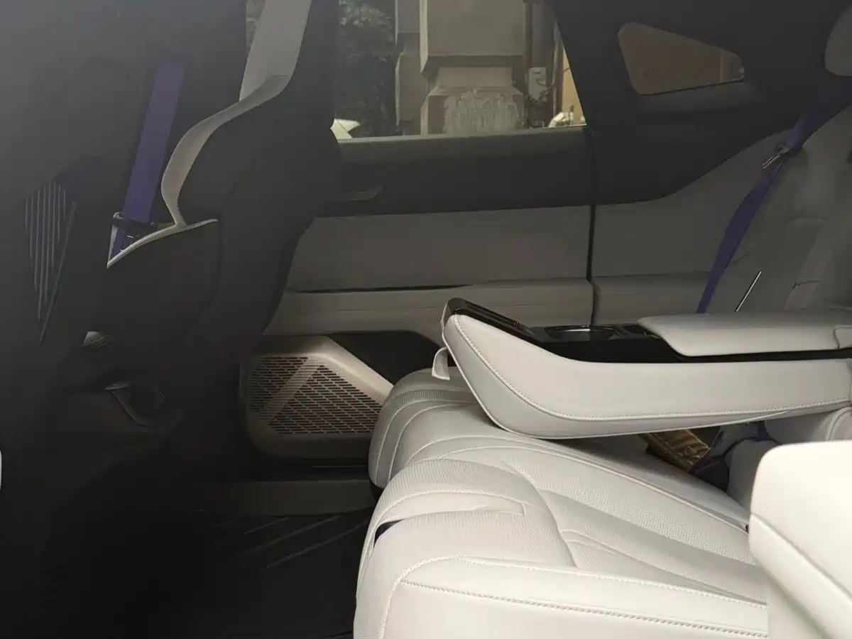 HiPhi Z 2023 2023 5-Seater