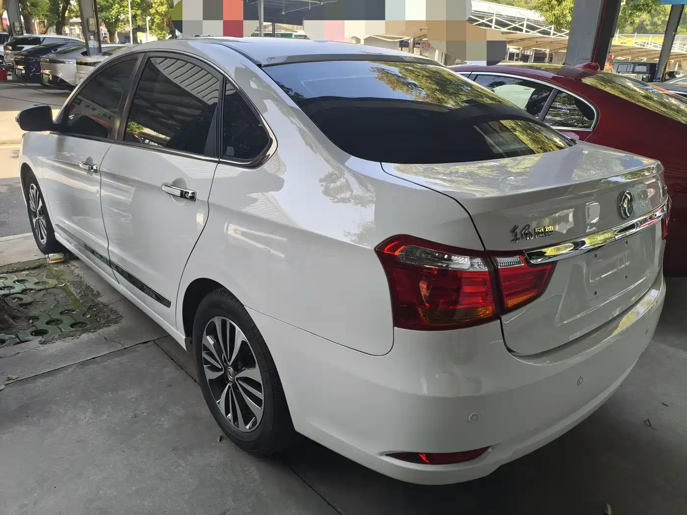 DONGFENG A60
