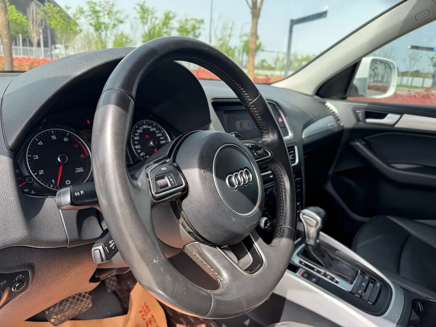 Audi Q5 2015 40 TFSI Technology фото 4