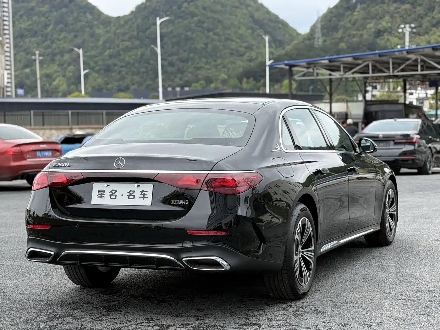MERCEDES-BENZ E-CLASS