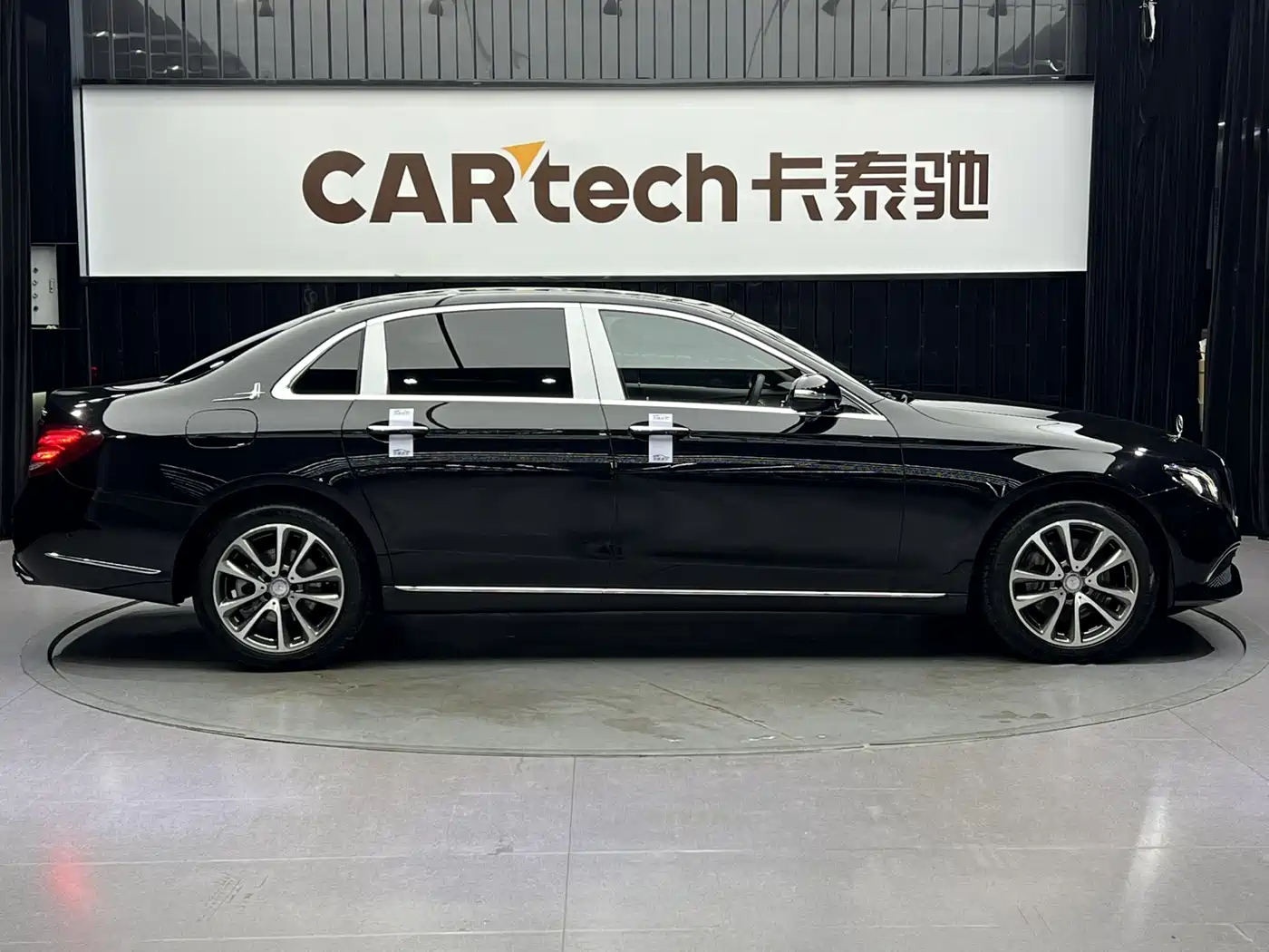 Mercedes-Benz E-Class 2017 E 200 L 4MATIC фото 7