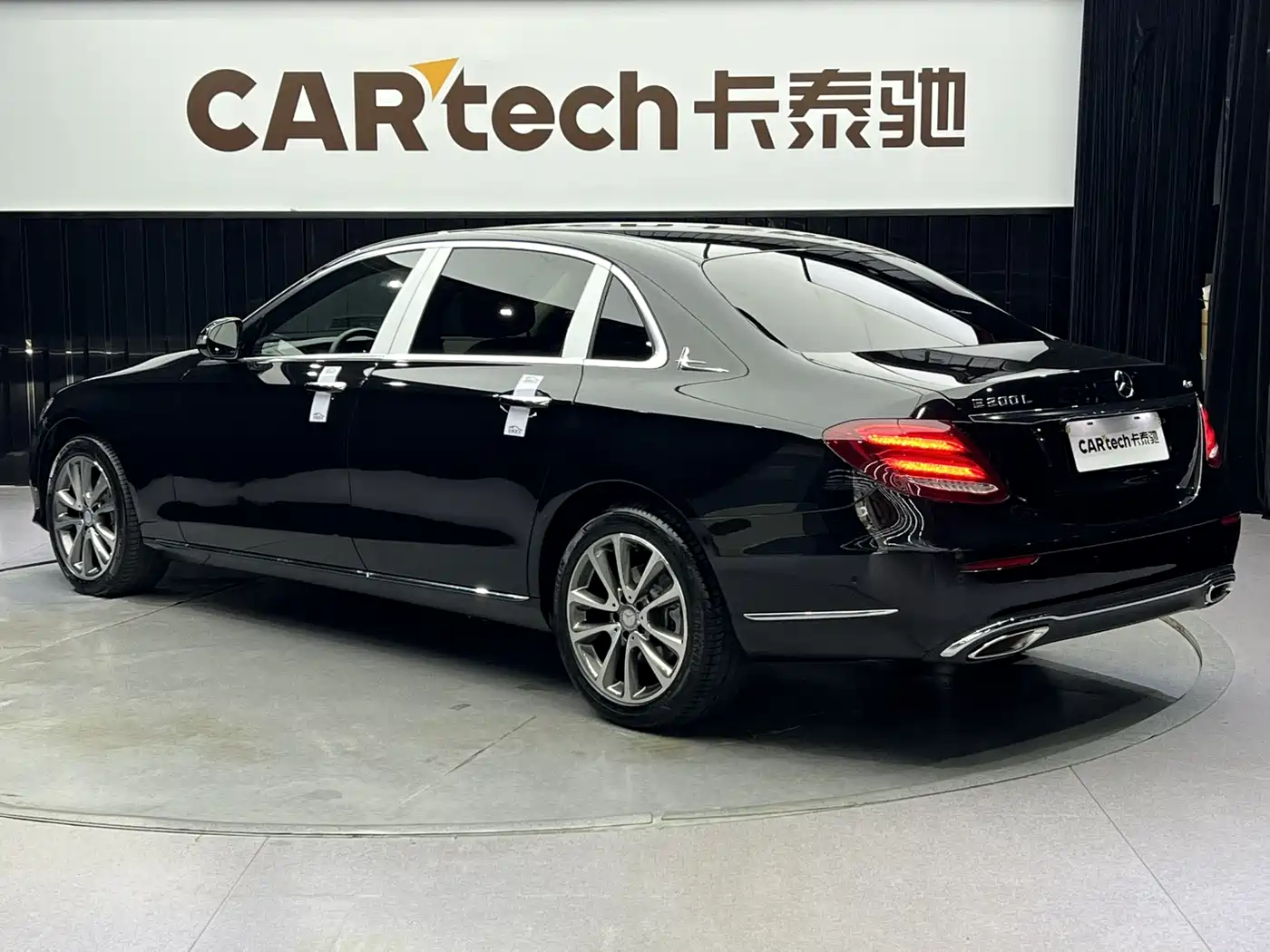 Mercedes-Benz E-Class 2017 E 200 L 4MATIC фото 6