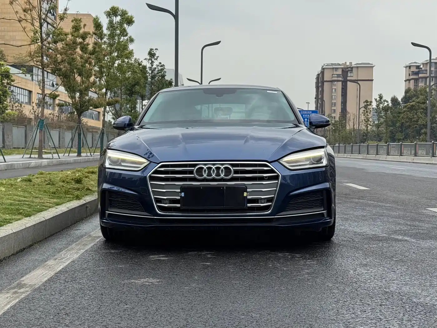 Audi A5 (Import) 2017 Sportback 40 TFSI Fashion фото 2