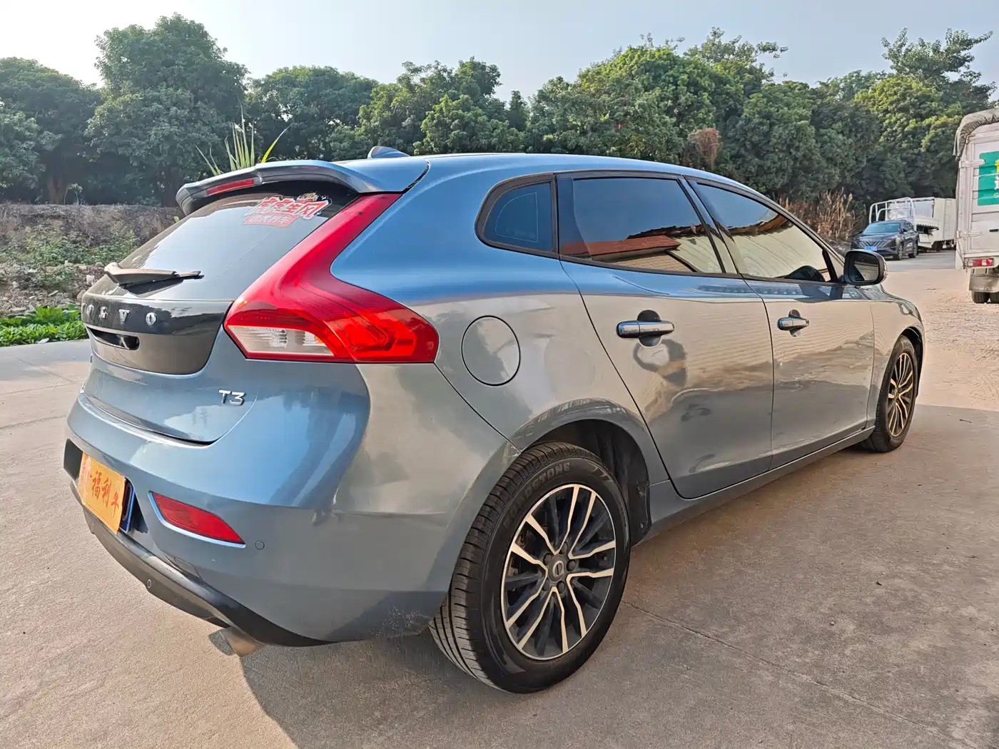 Volvo V40 2018 2017 T3 Inscription