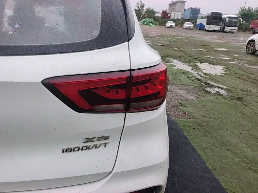 MG ZS 2019 2020 180DVVT Automatic Lite