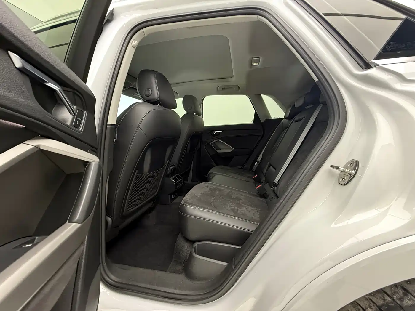 Audi Q3 2022 35 TFSI Progressive Dynamic фото 18