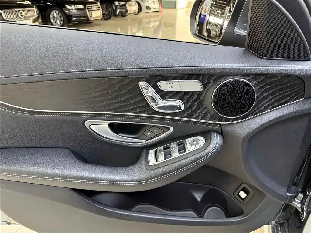 Mercedes-Benz C-Class 2018 C 200 L Sport Edition фото 14