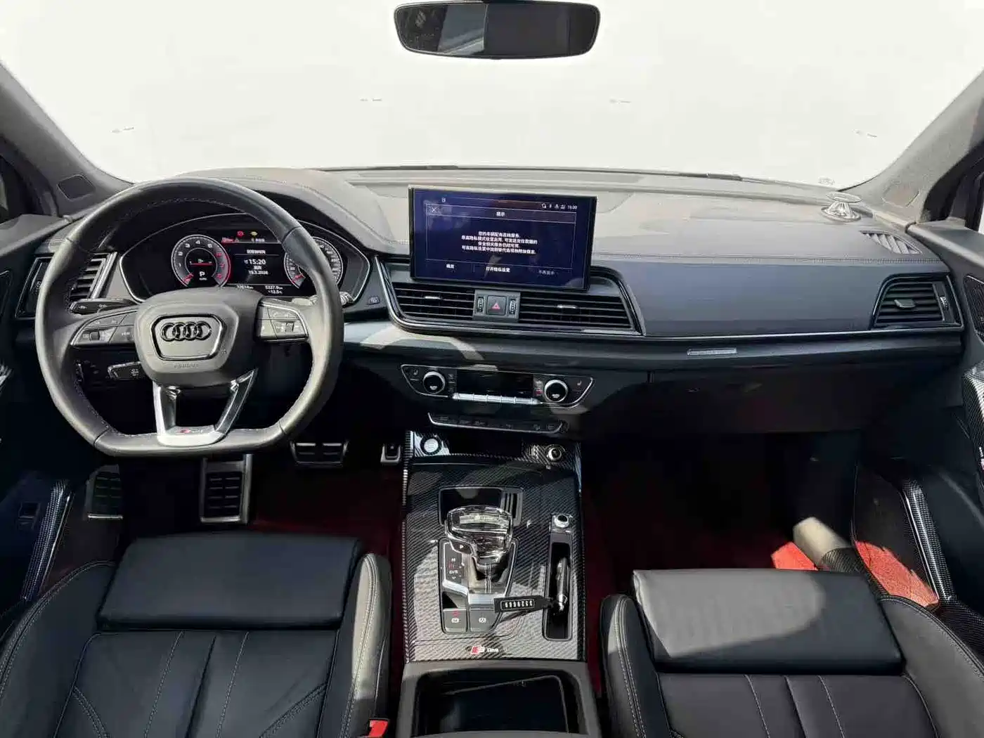 Audi Q5L 2024 Model 40 TFSI Luxury Dynamic фото 7