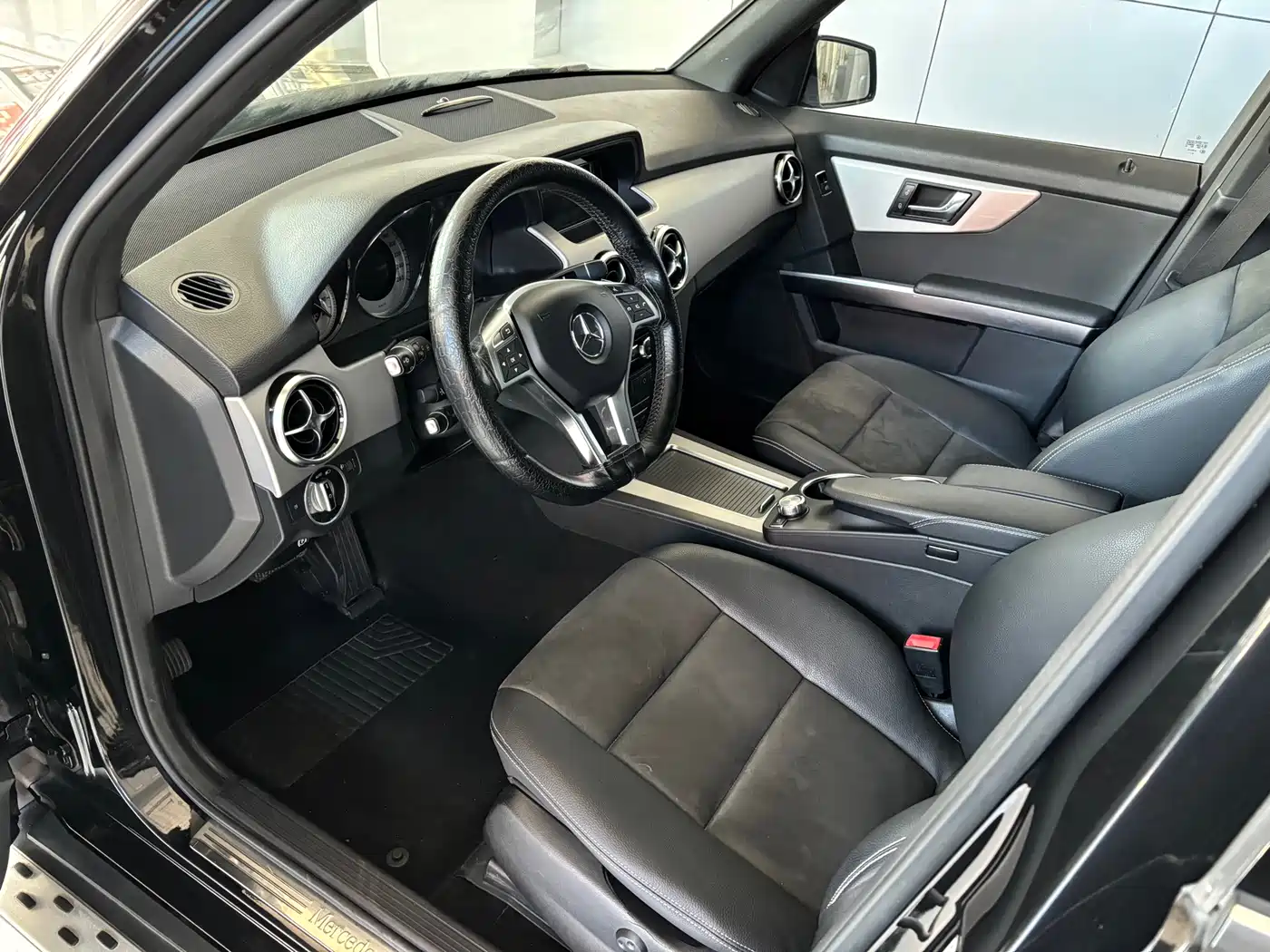 Mercedes-Benz GLK-Class 2014 GLK 200 Standard фото 9
