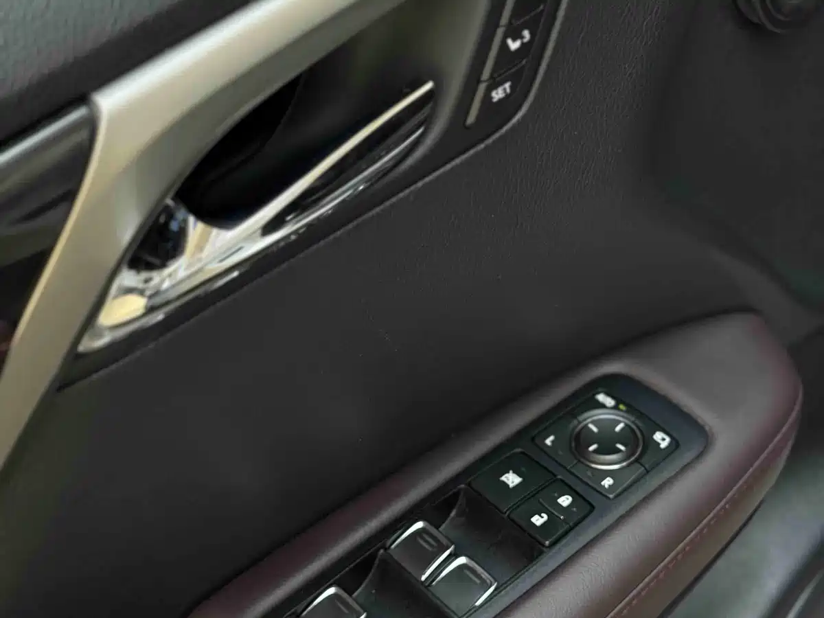 Lexus RX 2016 2016 300 4WD Elegance Edition (China V)
